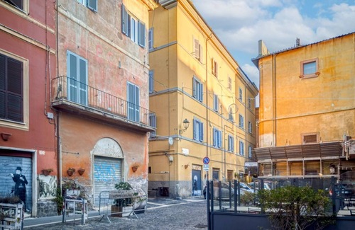 Civitavecchia Apartment | La Mansarda di Via Montegrappa by Rentbeat