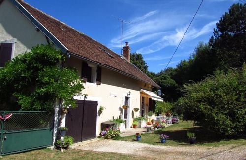 Dampierre-sous-Bouhy House | La Marquise, independent, two bedrooms and WIFI