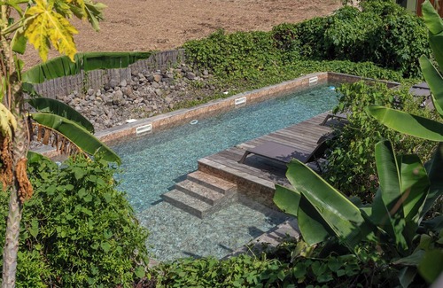 Les Mangles Villa | La "mer de Canne" Villa Standing Evasion Ivoire 2. Avec sa Piscine et son SPA !