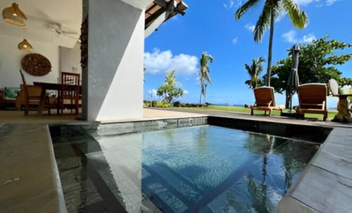 La Mivoie Villa | La Mivoie Beachfront Tamarin