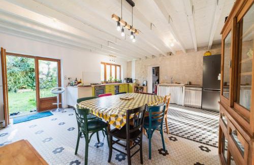 Montamise House | La Moulière family house