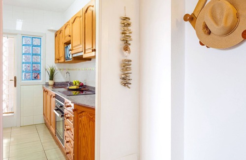 Portocolom Apartment | La Ola Beach House seaside holiday house with shared pool in Porto Colom.