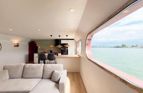 Tain-l'Hermitage Apartment | LA PÉNICHE - Hisseo