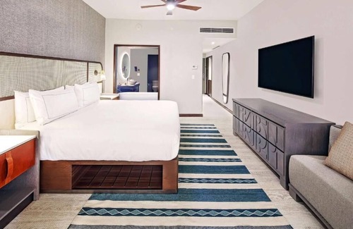 San Jose del Cabo Hotel | La Pacifica Los Cabos, a Hilton Club - Studio Premier Plus with Full Ocean Views