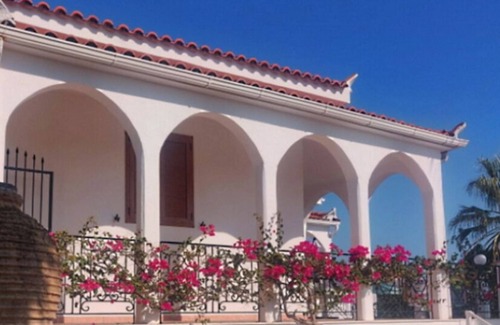 Pylos-Nestoras Apartment | LA PALMA by AROKARIA APARTMENTS - 50 meters from the sea