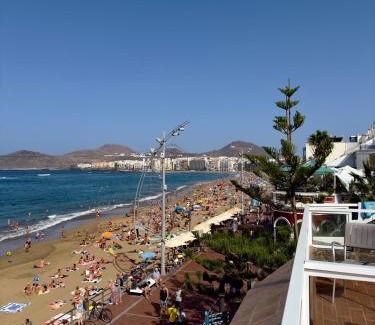 Las Palmas de Gran Canaria Apartment | La Perla de Las Canteras