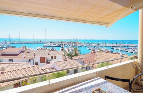 Vallpineda Apartment | La Perla by Hello Homes Sitges