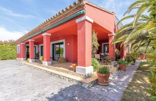 Perelada House | La Perla by Interhome