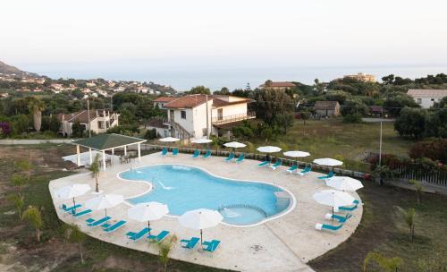 Ricadi Apartment | LA PERLA MARE- Wi-fi and free parking