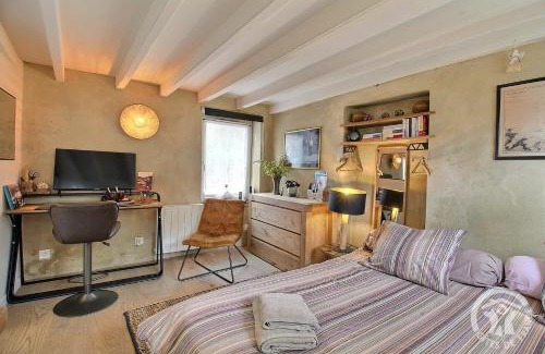 Pleslin-Trigavou Bed & Breakfast | La petite maison de dom