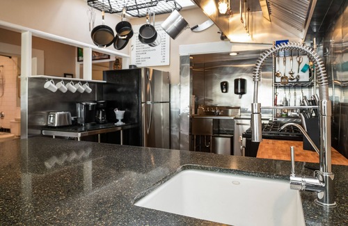 Pacific Grove House | La Piccola Casa "The Little House" Lic. # 0446