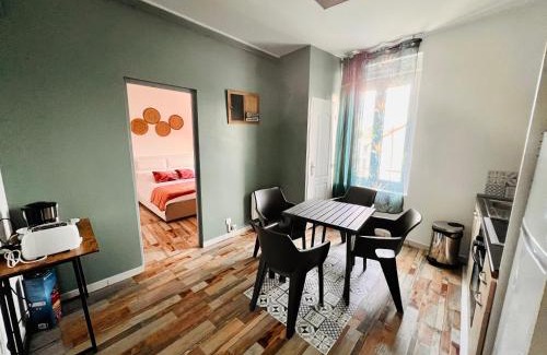 Clouange Apartment | La Plume Wifi Parking Un-Séjour-à-Part