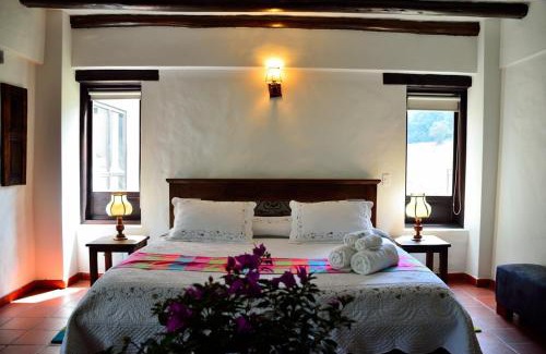 El Rosal Hotel | La Posada De Los Arcángeles