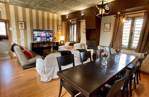 Madarcos House | La Posada is a very spacious building, with a lot of history, recently rehabilitated for tourism