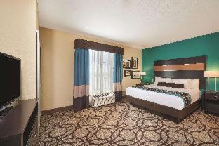 Carlsbad Hotel | La Quinta by Wyndham Carlsbad