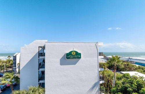 Avon By The Sea Hotel | La Quinta by Wyndham Cocoa Beach Oceanfront
