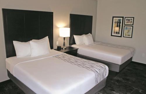 Columbus Hotel | La Quinta by Wyndham Columbus - Edinburgh