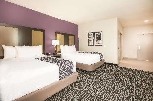 The Colony Hotel | La Quinta by Wyndham Dallas Plano - The Colony