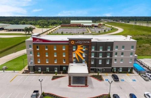 Sulphur Hotel | La Quinta Inn & Suites by Wyndham Sulphur Lake Charles