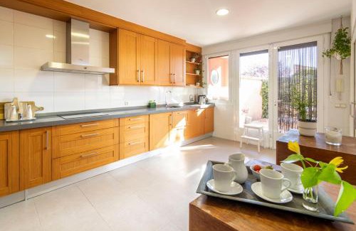 Vadocondes House | La Ren Lecrés casa piscina jardin y barbacoa