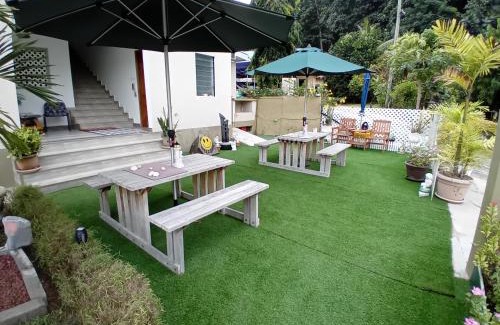 Baie Ste Anne Hotel | La Residence D'Almee Guesthouse