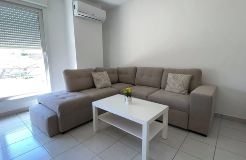 Schiltigheim Apartment | La Résidence St Arnould : Modern Flat in Historic Schiltigheim