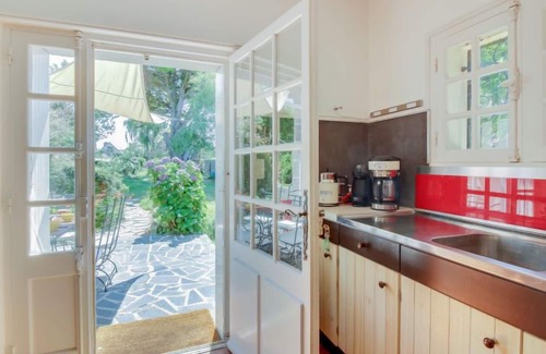 Saint-Lunaire House | La Roche Blanche by Interhome