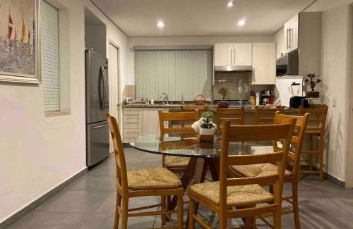Ixtapa - Zihuatanejo Apartment | La Ropa Condo 5 min walk to the beach