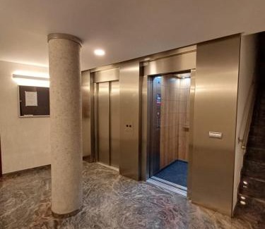 Denia Apartment | La Rosaleda, céntrico, con garaje y terraza exterior