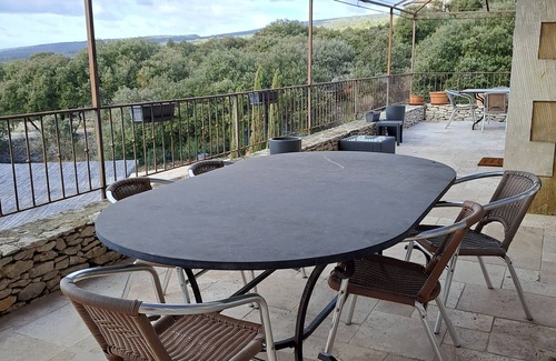 Saint-Saturnin-les-Apt House | La Rose des Vents