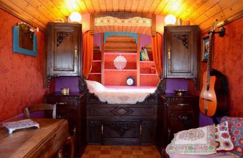 Dompierre-les-Ormes House | La Roulotte de la Fay