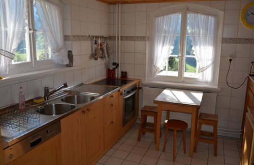 Saanenmoeser Apartment | La Ruche, Chalet by Interhome