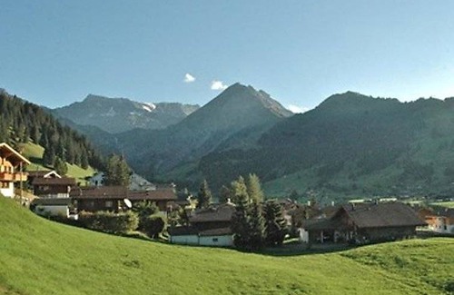 Adelboden Apartment | La Sauterelle
