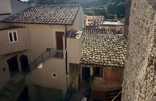 Sacrofano Apartment | La Scalinatella "UnaNotteaCasaMia"