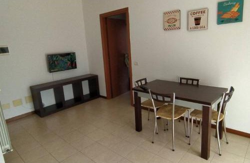 Rozzano Apartment | LA SISTEMAZIONE BRILLANTINO TITANIUM