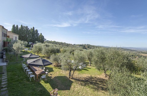 Lucignano House | La Smarrita Dei Carradori by Interhome