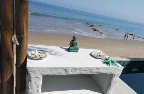 Punta Sal House | La Soñadora casa frente al mar con piscina
