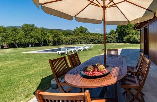 Les Preses Villa | La Solfa casa aislada con piscina y jardín