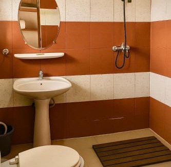 Antsirabe Hotel | La suite by Aren'Ala - Résidence Volavita