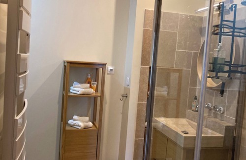 Apt Apartment | La Suite Grégoire in Provence