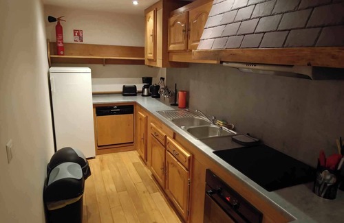 Maubert-Fontaine House | LA Taniere DE Papaours, Gite Pour 6 Personnes Avec Espace Bien Etre