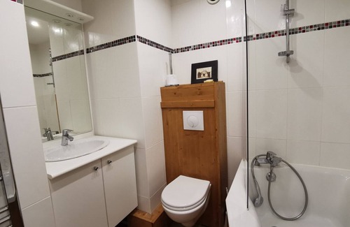 Les Avanchers-Valmorel Apartment | La Terrasse 1/2 - Spacious ski-in ski-out apartment