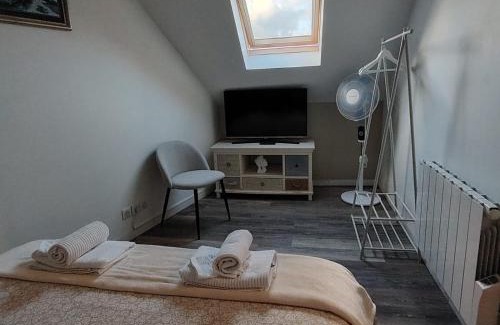 Roz-sur-Couesnon Apartment | La Terrasse du Mont St Michel, vue imprenable, appartement cosy pour 4 pers