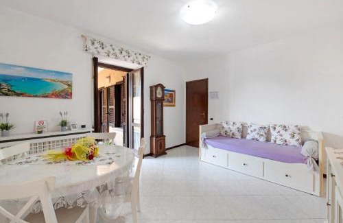 Olginate Apartment | La Terrazza Di Basilio - Vista Lago