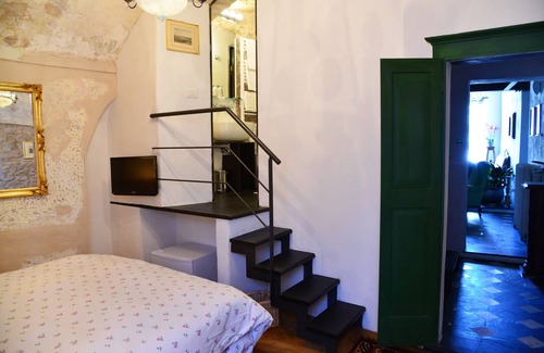 Old Town Bed & Breakfast | La Terrazza di Vico Olivi B&B