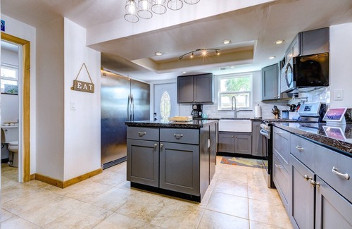 Eden Pines House | La Tortuga: Amazing 2BR Canal Front Home on Big Pine Key, Private Pool, Spa, Dockage & Dog-Friendly
