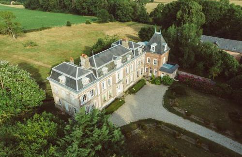 Quesnoy-le-Montant Apartment | La Tsarine - Cottage - Château Le Bas Bleu