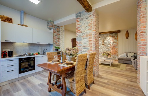 Gavirate House | La Valbinella Few Meters From Varese Lake, Gavirate, Italy