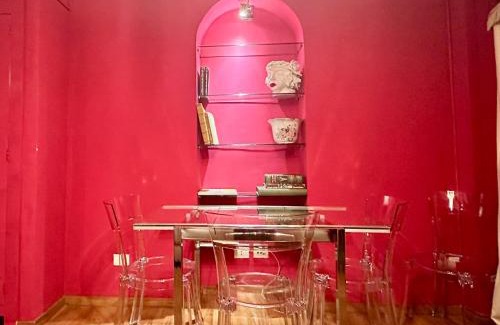 Lazzaretto Apartment | La Vie en Rouge - Porta Venezia Milano