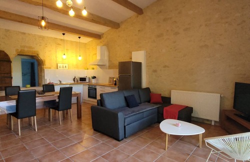 Sainte-Colombe House | La Vigneraie de Laura - Cottage 4 * Between Vines & Oaks